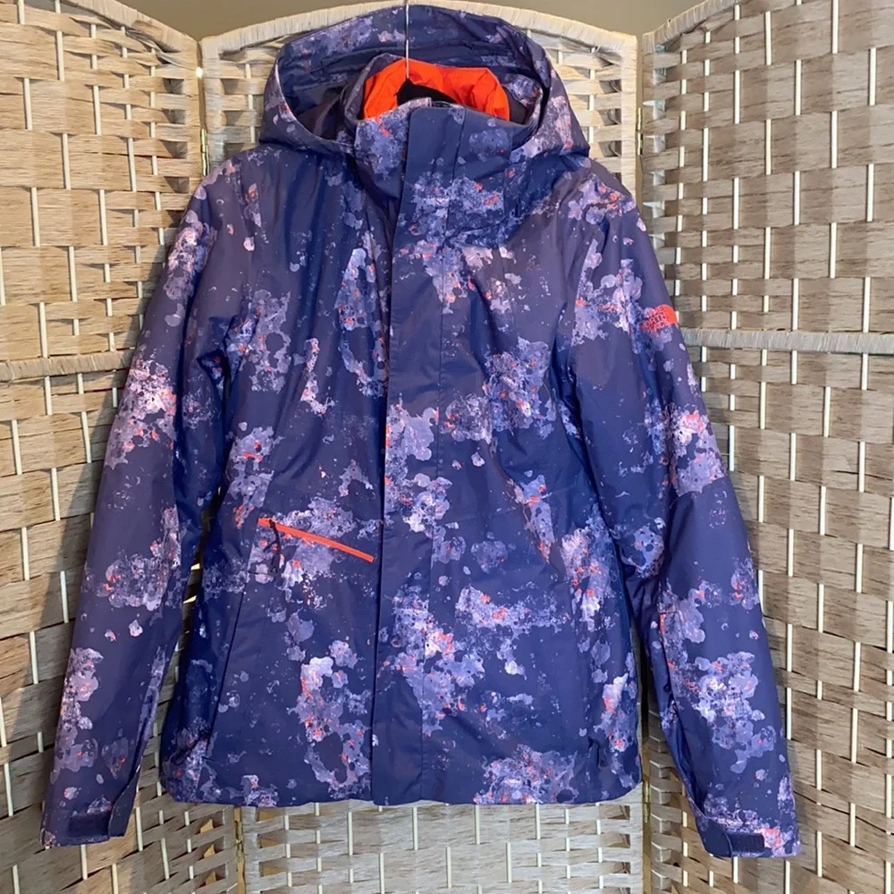 The North Face Women’s Jacket M - Picture 3 of 16